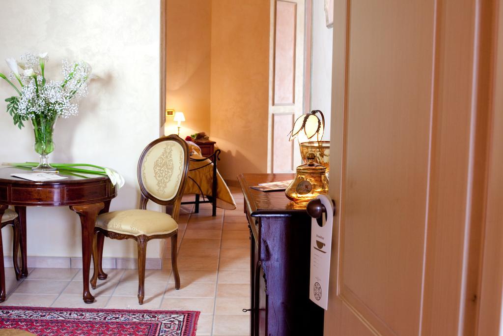Hotel Villa Torre Antica Atena Lucana Eksteriør billede